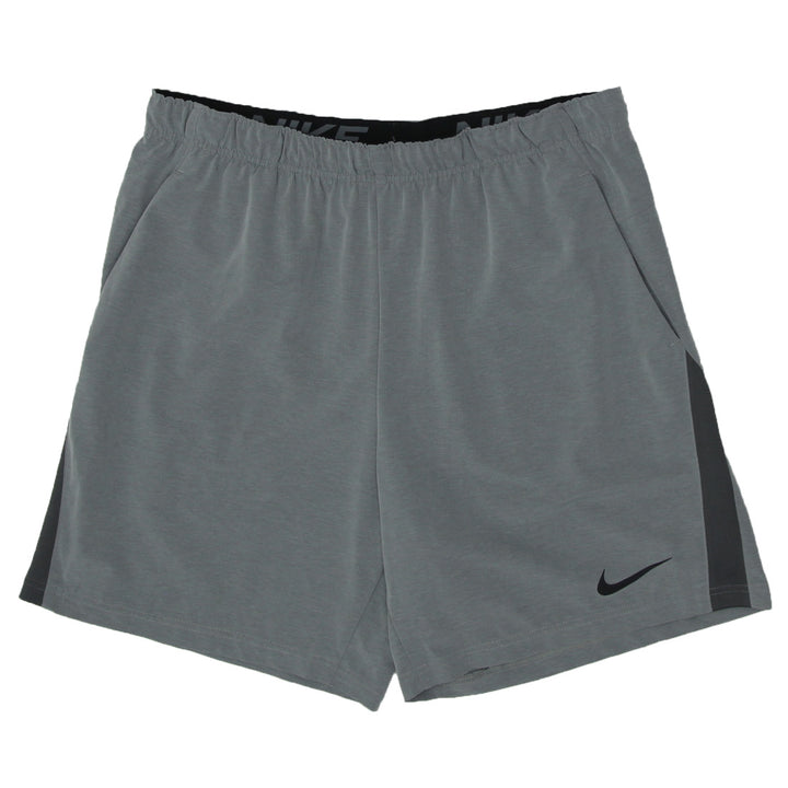 Mens Nike Standard Fit Sports Shorts