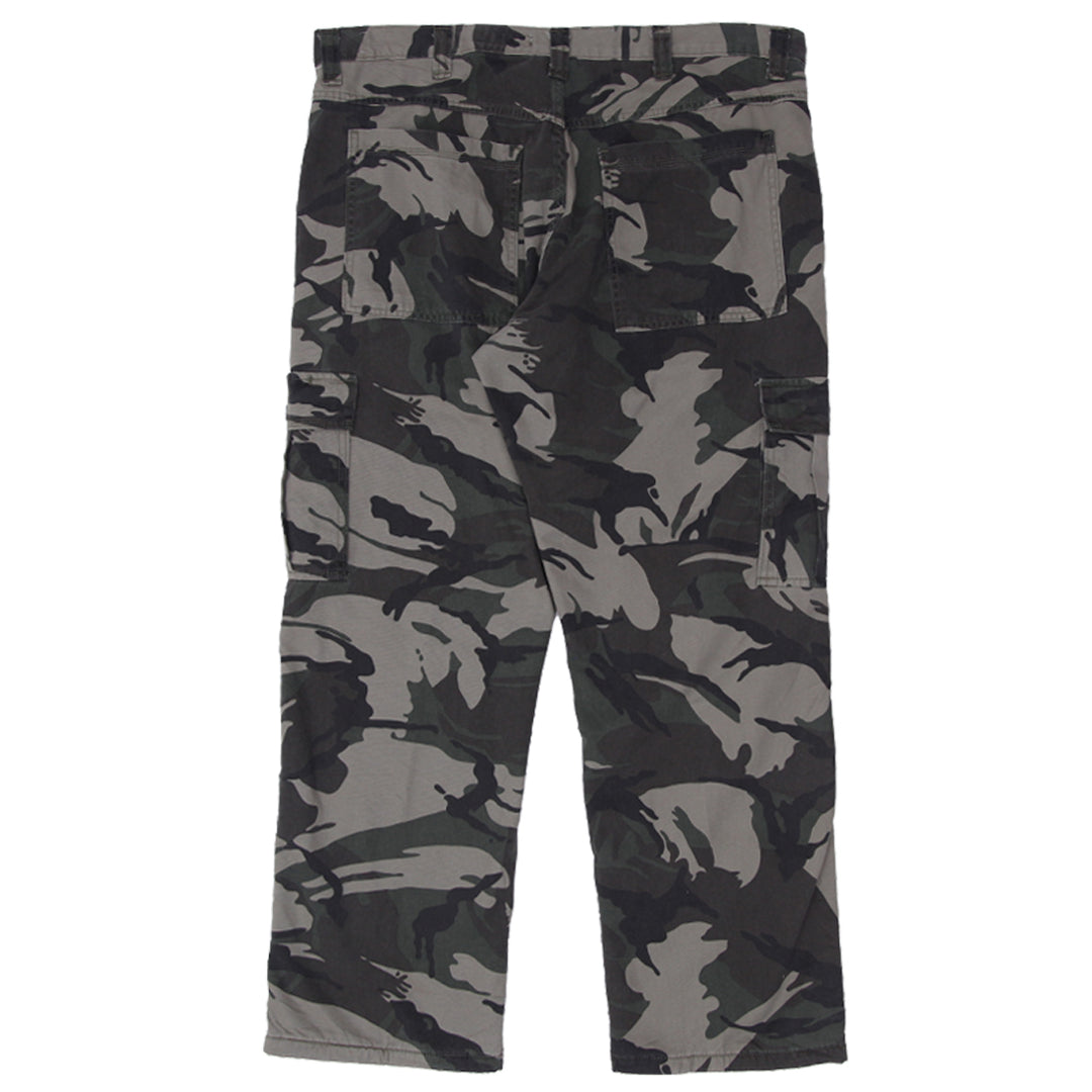 Mens Wrangler Relaxed Fit Fleece Lined Forest Camo Cargo Pants