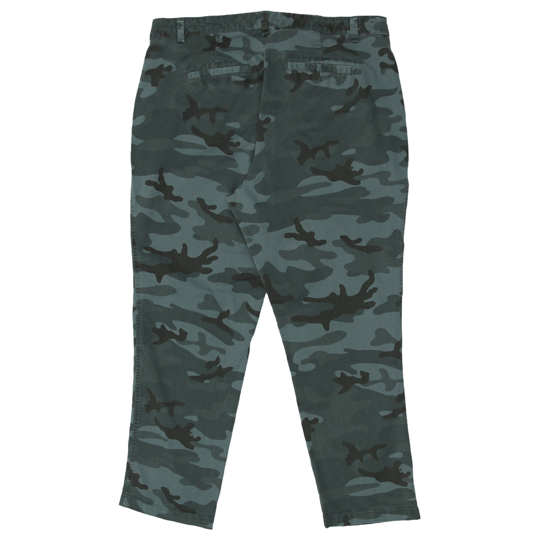 Ladies GAP Girlfriend Chino Camouflage Pants