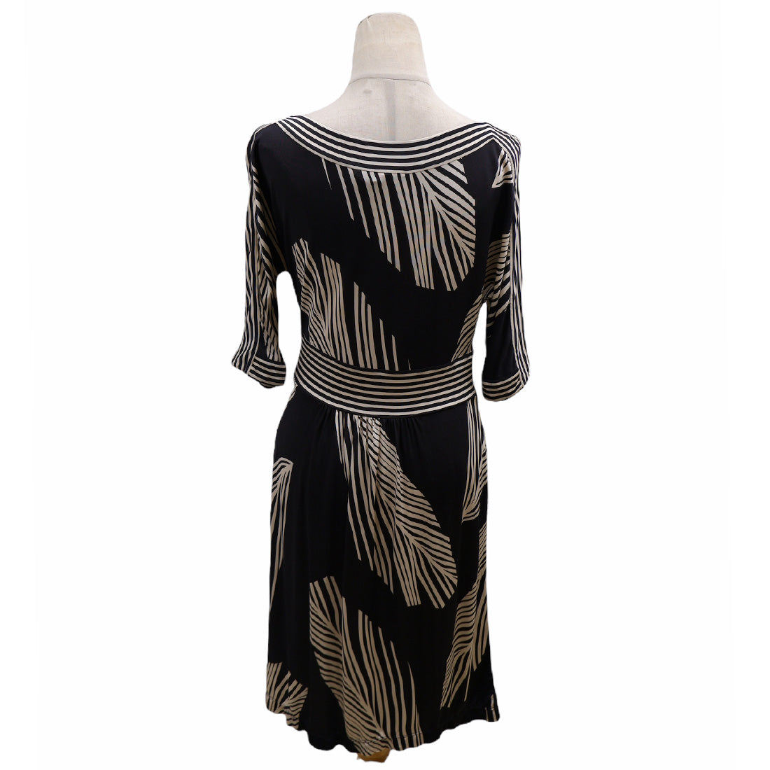 Bcbg sale geometric dress