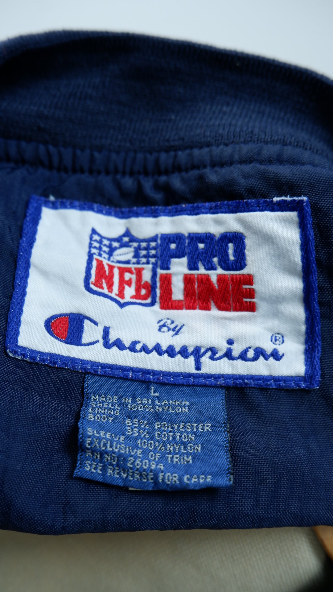 Pro Line NFL Dallas Cowboys Vintage V-Neck Windbreaker Pullover Jacket