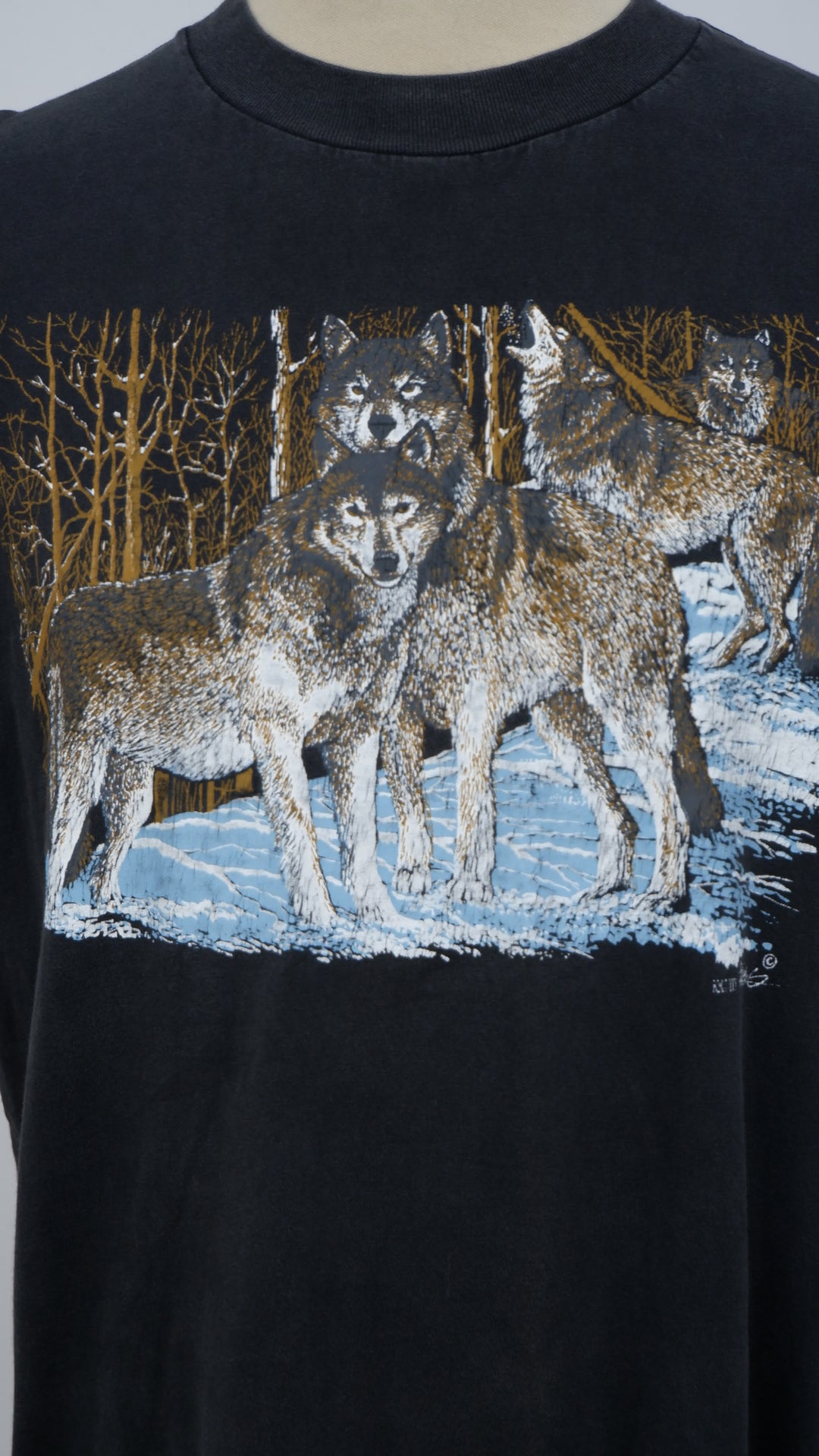 Vintage Wolves Print Single Stitch T-Shirt Made In USA