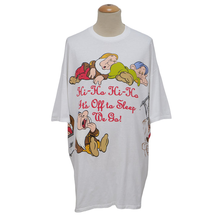 Disney Designs Hi-Ho Snow White And Seven Dwarfs All Over Print Single Stitch VNTG T-Shirt Made In USA