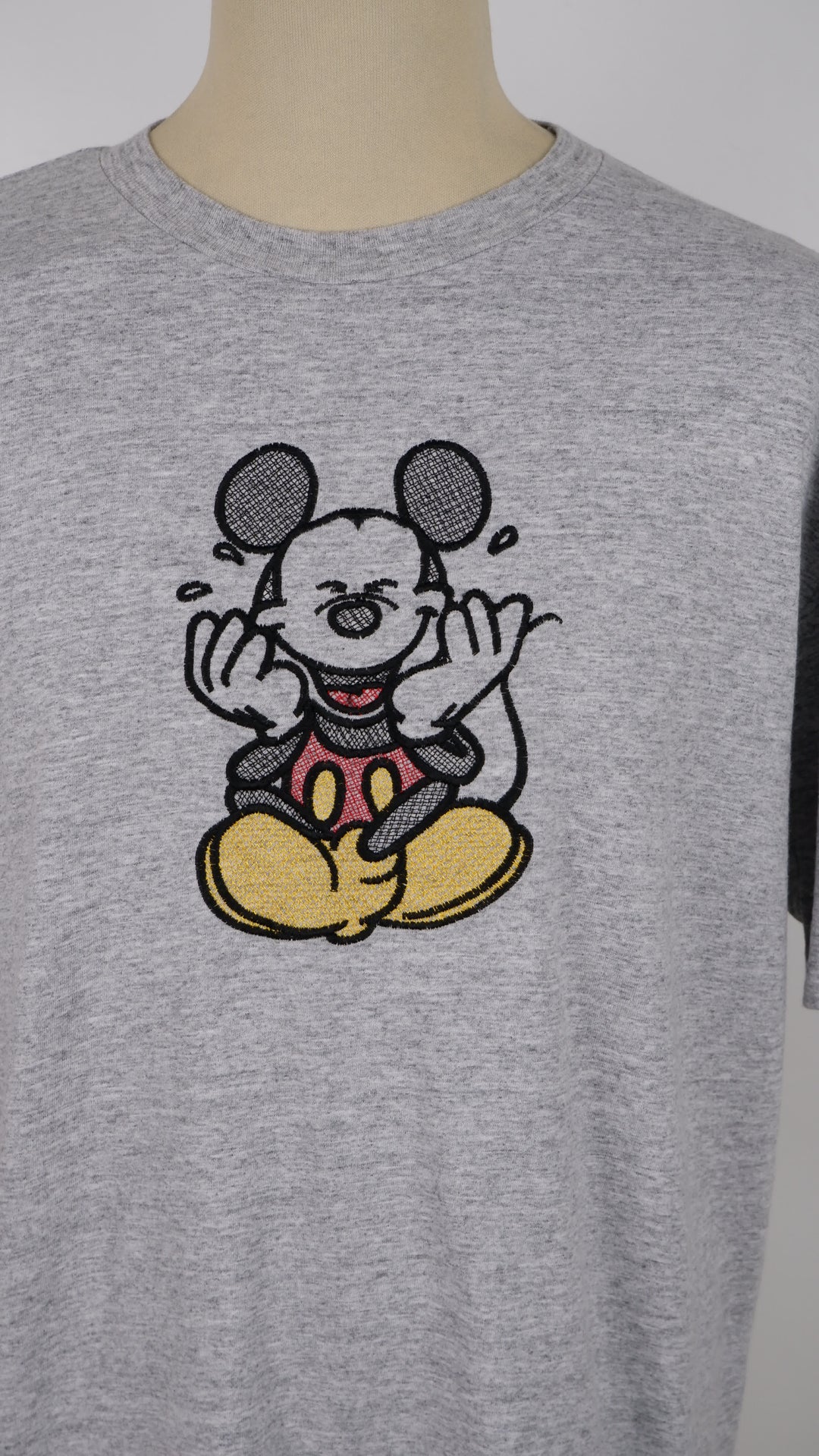 Mickey Mouse Embroidered VNTG T-Shirt