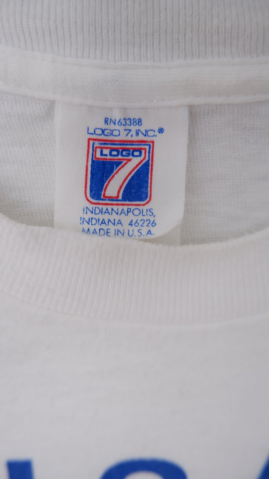 Logo 7 1988 Chicago Cubs Turns It On! Single Stitch VNTG T-Shirt Made In USA