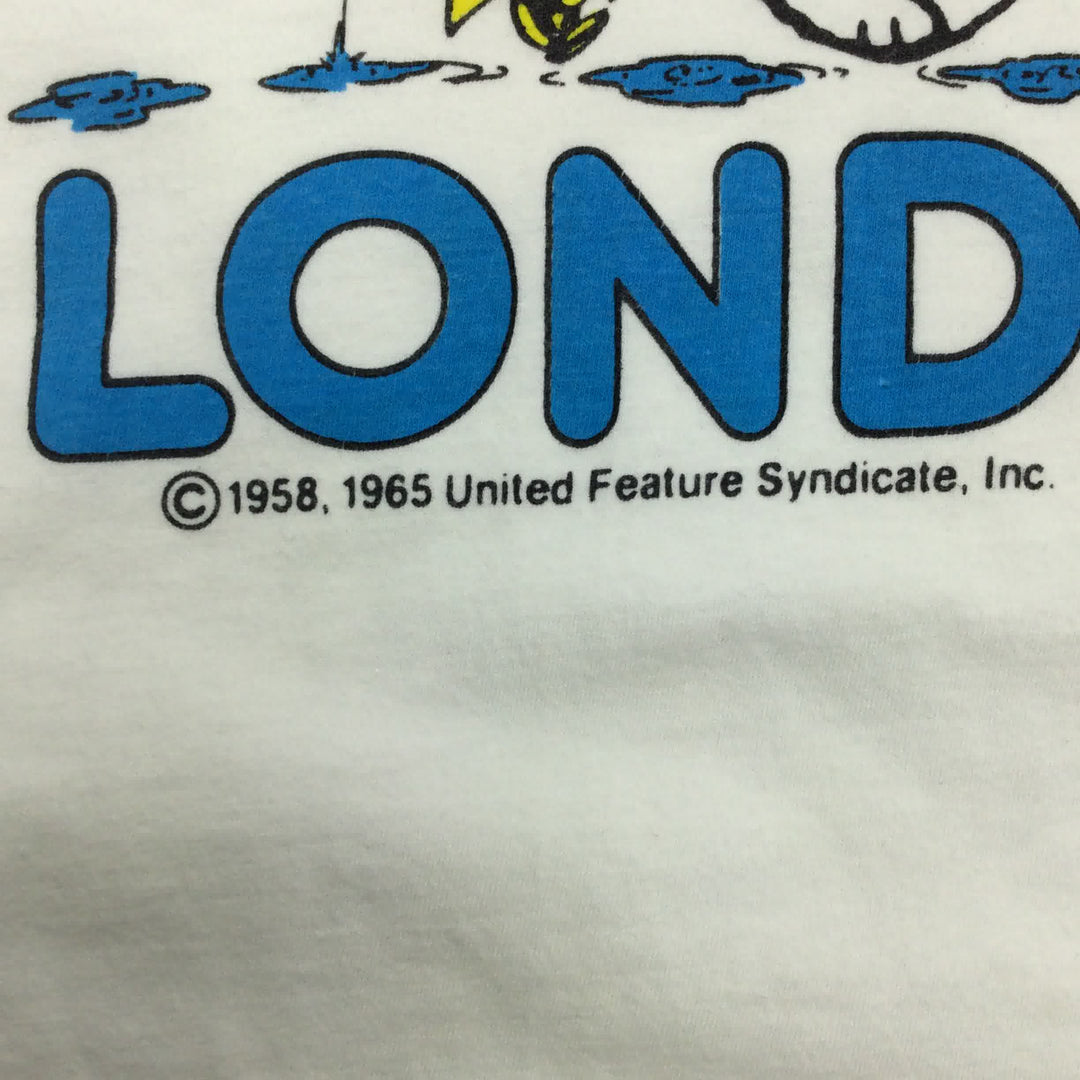 Snoopy Rainy Days In London Vintage T-Shirt Single Stitch