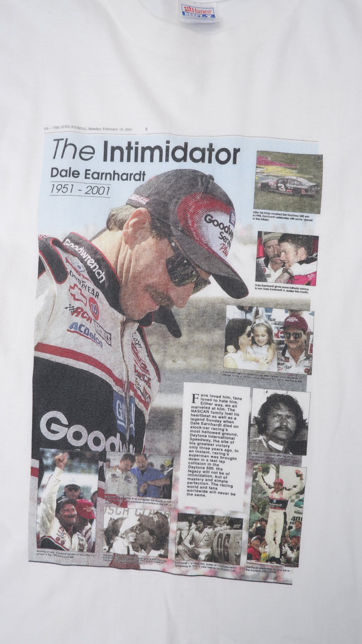 2001 The News Journal Dale Earnhardt ' The Intimidator' VNTG T-Shirt