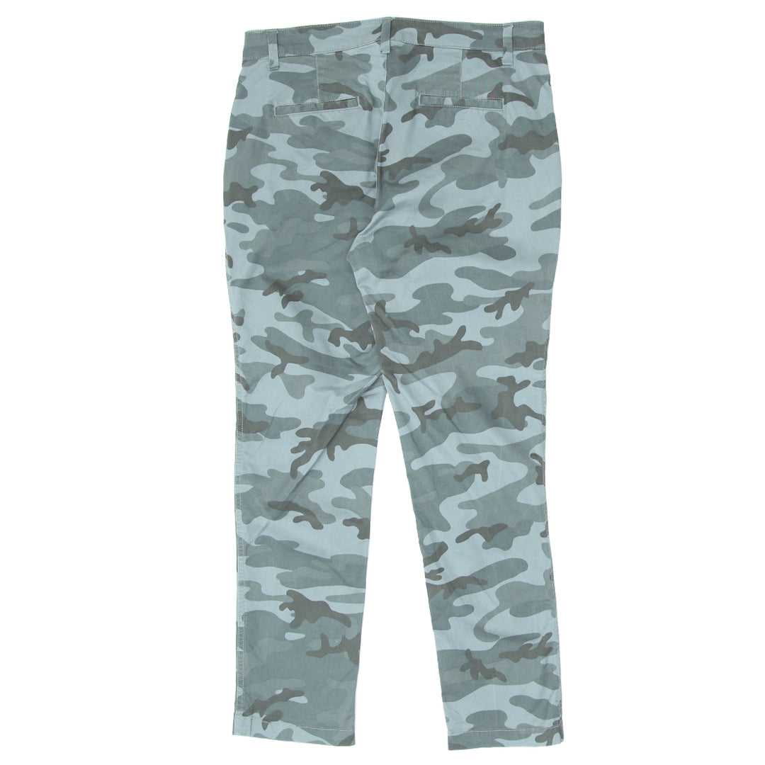 Ladies Gap Camo Pants