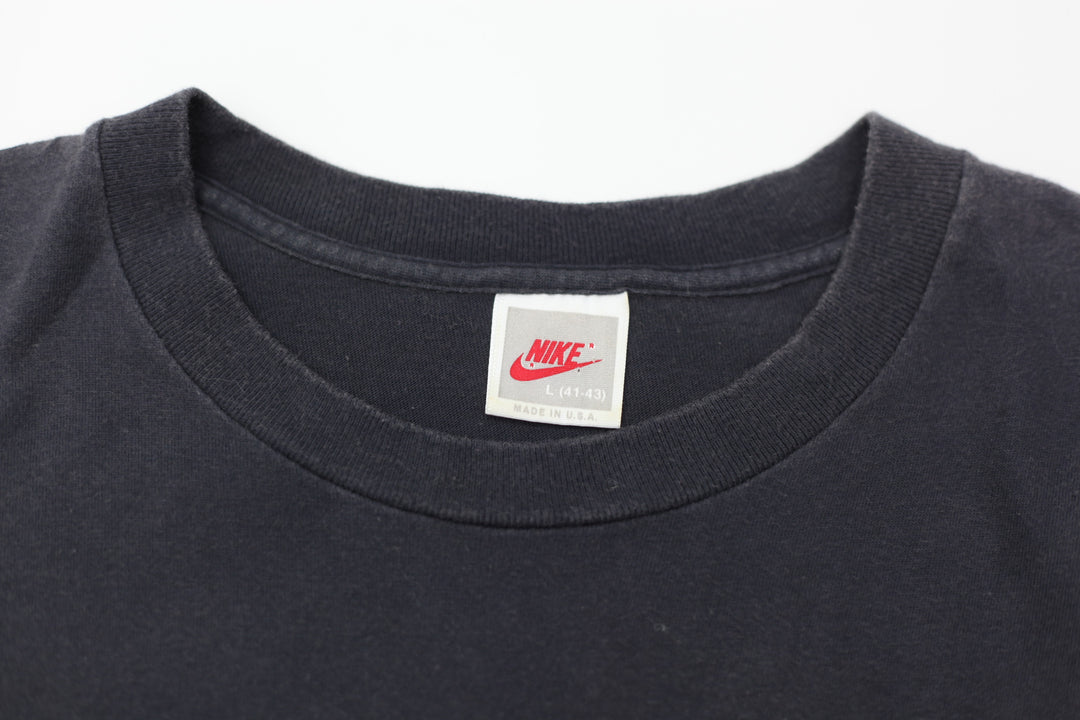1990's Vintage Nike Air Jordan T-Shirt Single Stitch Made In USA Black L