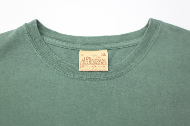 Vintage The Mountain West Edmonton Mall T-Shirt Green XL