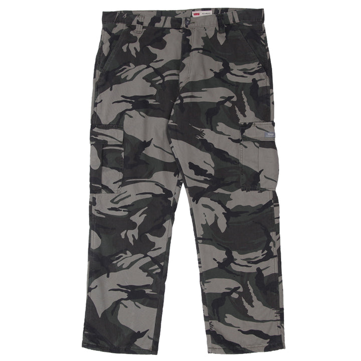 Mens Wrangler Relaxed Fit Fleece Lined Forest Camo Cargo Pants