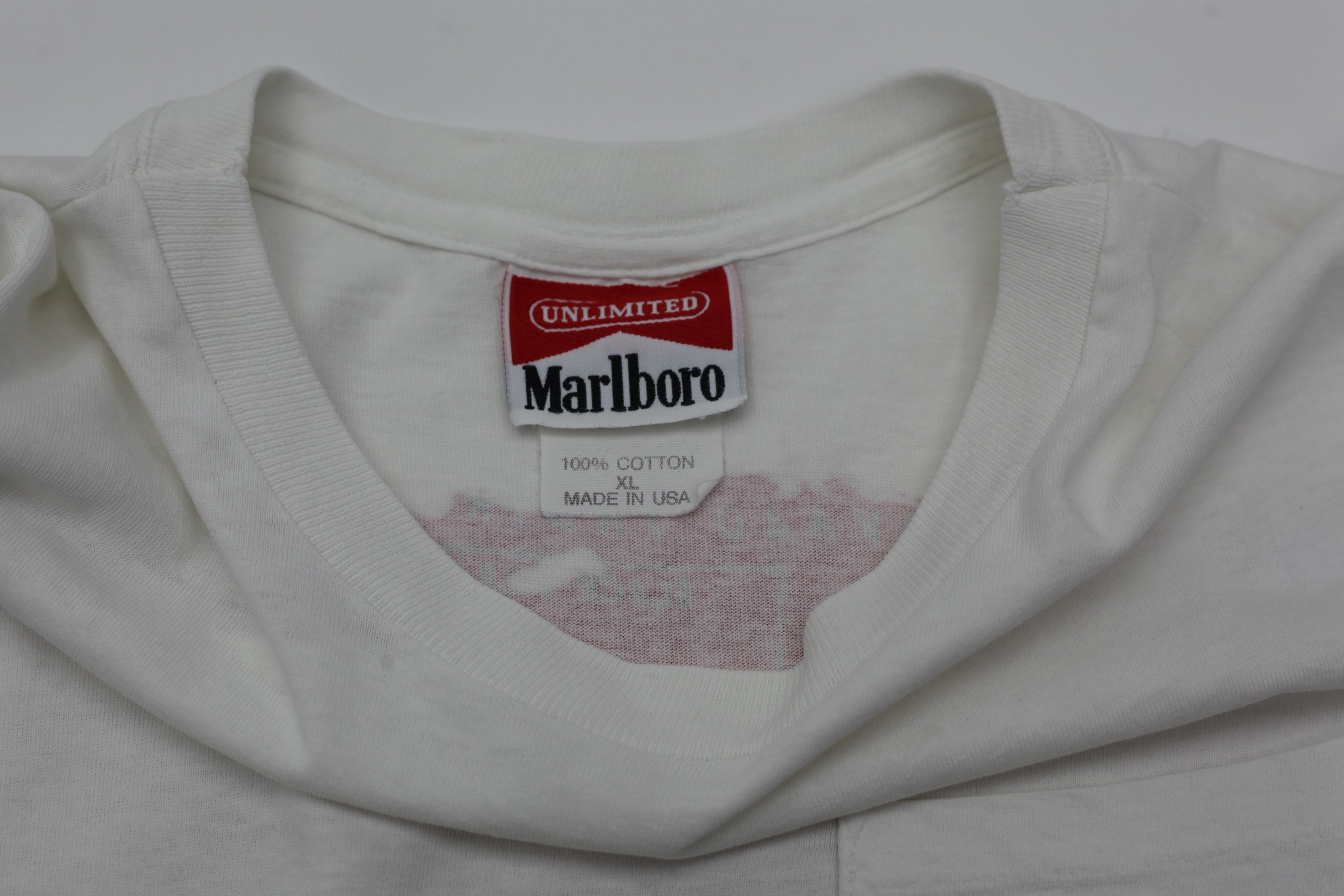 1995 Vintage Marlboro Unlimited Map Pocket T-Shirt Single Stitch Made –  Fashion Rerun Vintage