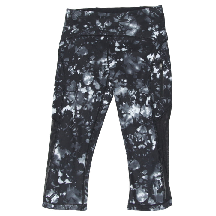 Ladies Lululemon Black Floral Capri Leggings